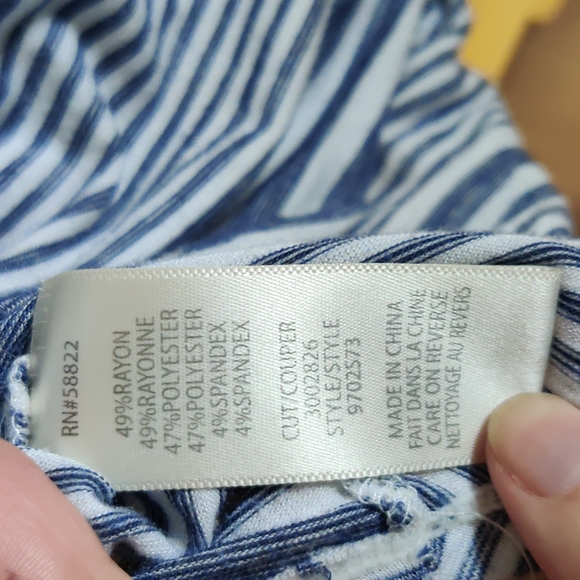 --**$$3/12$$**-- Striped Navy & White Button Tee w/ Tie - Picture 5 of 7